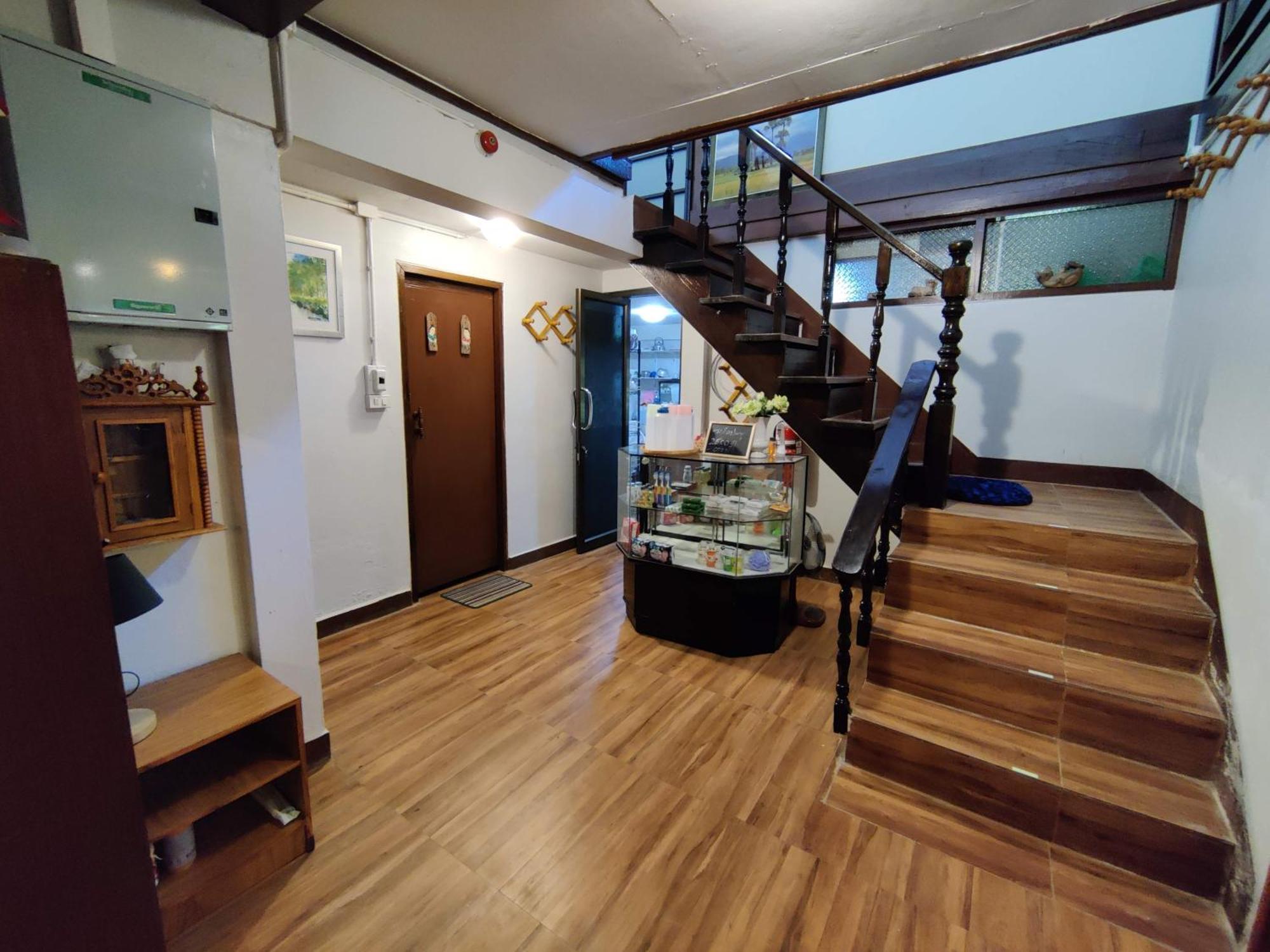 Baan Mai Muang Nan Apartment Екстериор снимка