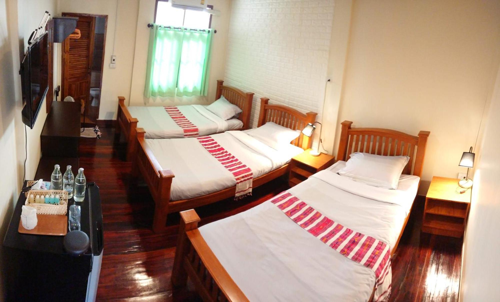 Baan Mai Muang Nan Apartment Екстериор снимка